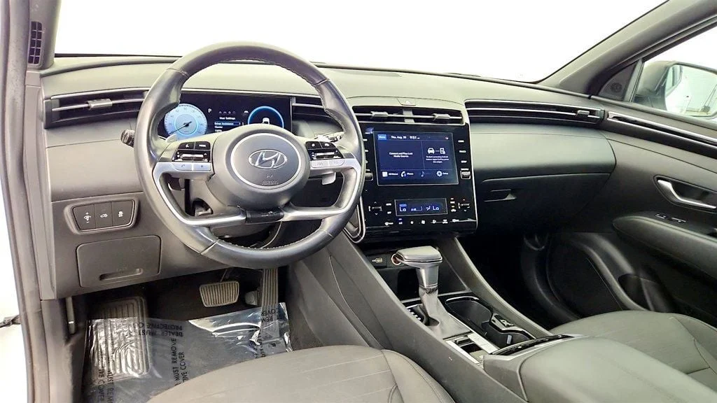 Used 2022 Ice White Hyundai SEL Premium AWD image 17
