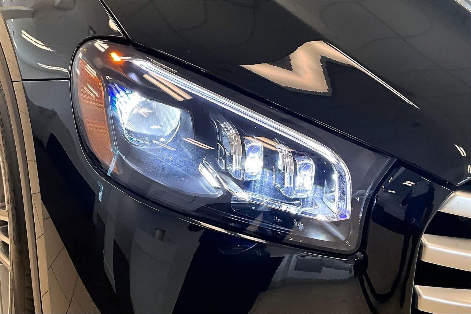 Used 2025 Obsidian Black Metallic Mercedes-Benz GLS 450 image 26