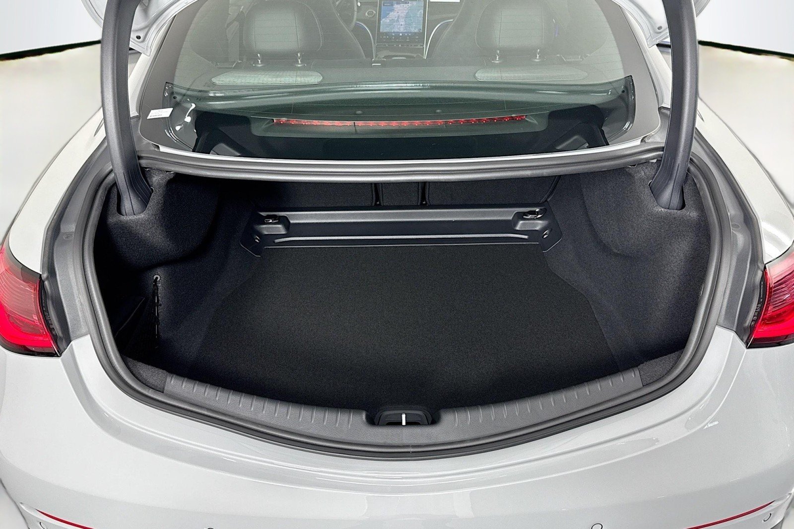New 2026 MANUFAKTUR Alpine Grey Metallic Mercedes-Benz CLE 450 4MATIC® Coupe image 22
