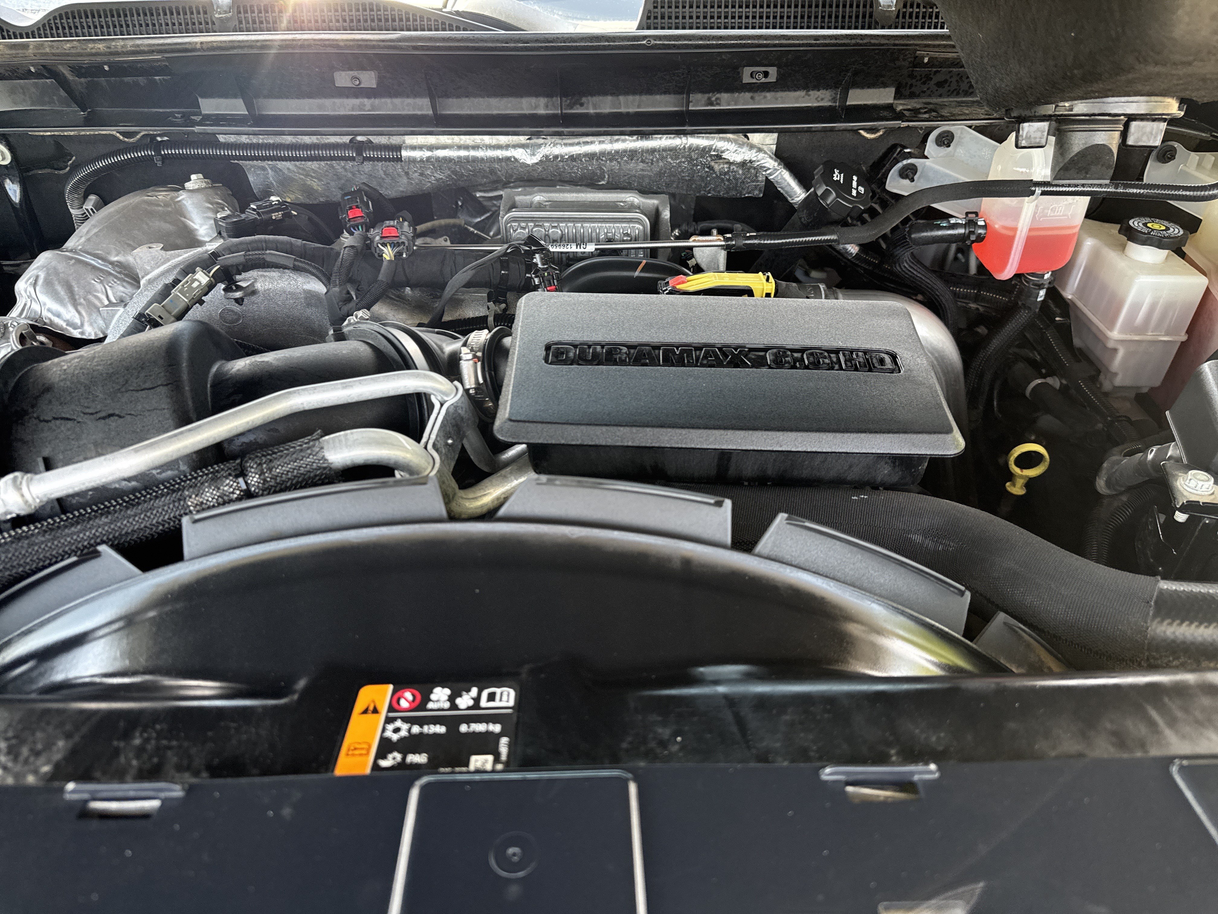 Used 2021 WHITE FROST TRICOAT GMC Denali image 20