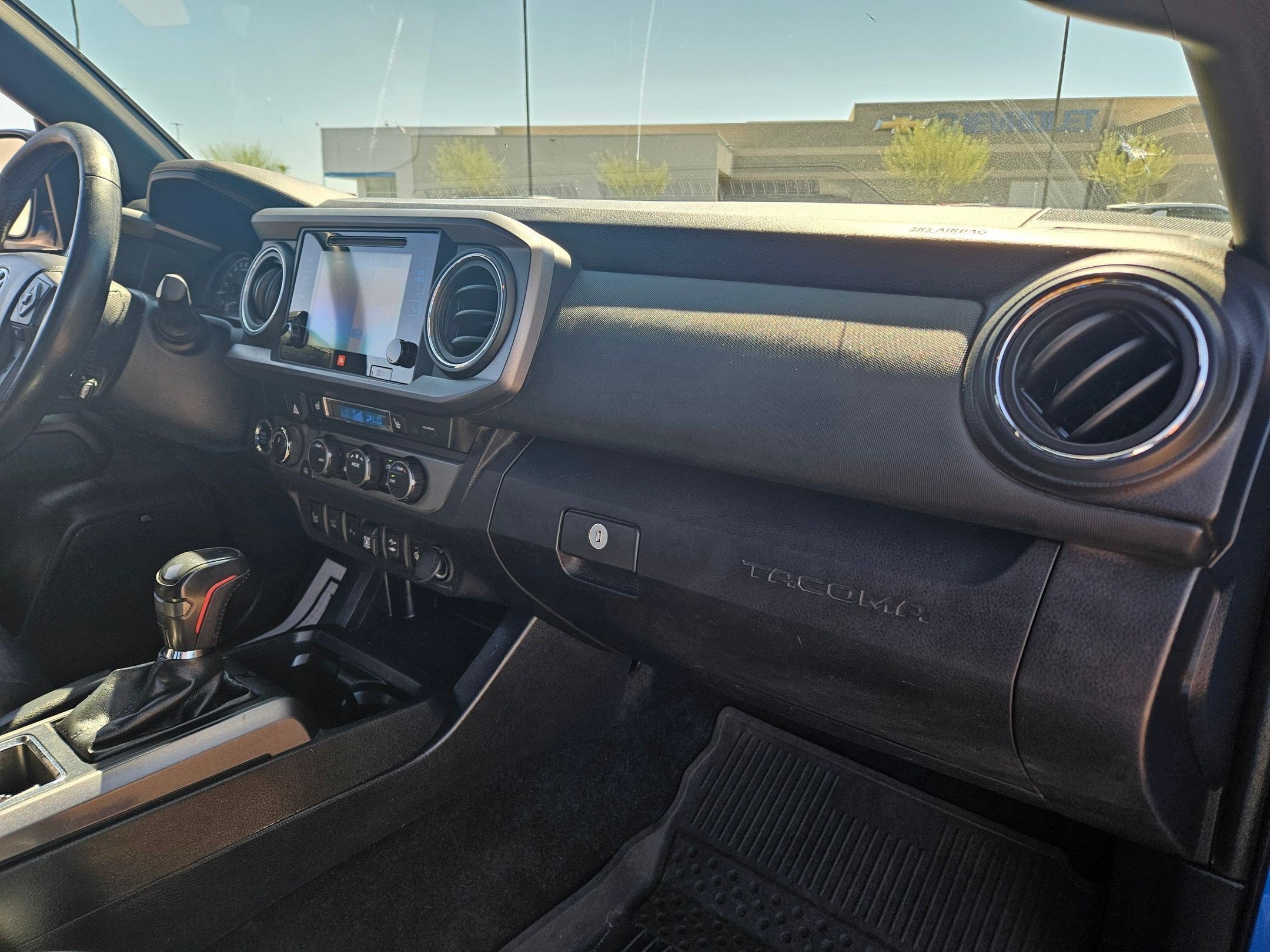 Used 2019 Blue Toyota SR image 27