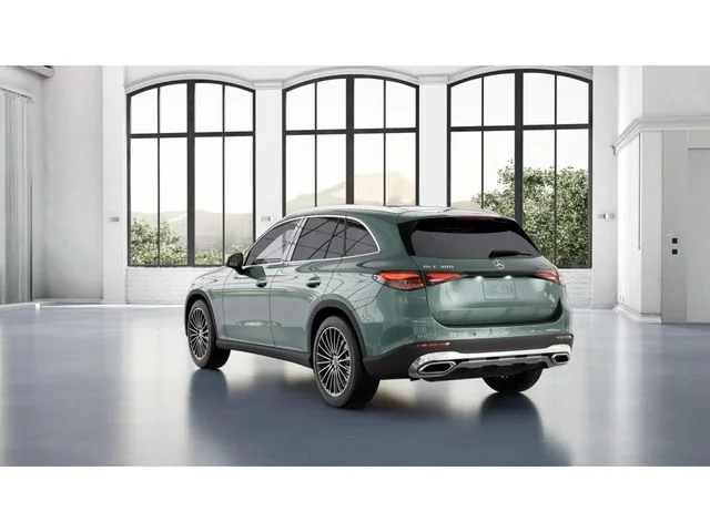 New 2027 Silver Mercedes-Benz GLC 300 image 29