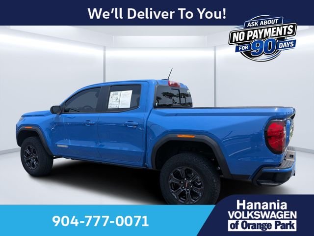 Used 2025 Blue GMC Elevation image 5