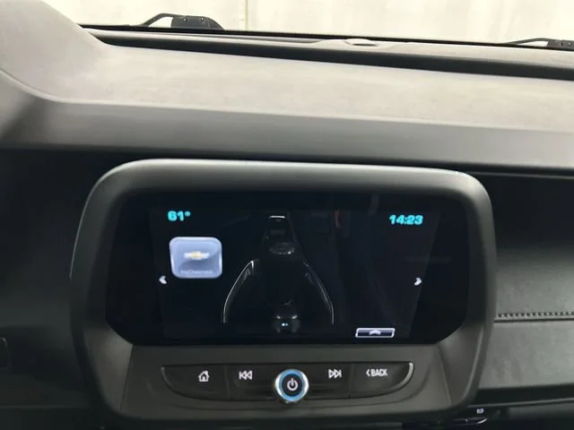 2017 Chevrolet Camaro 2LT - Photo 17