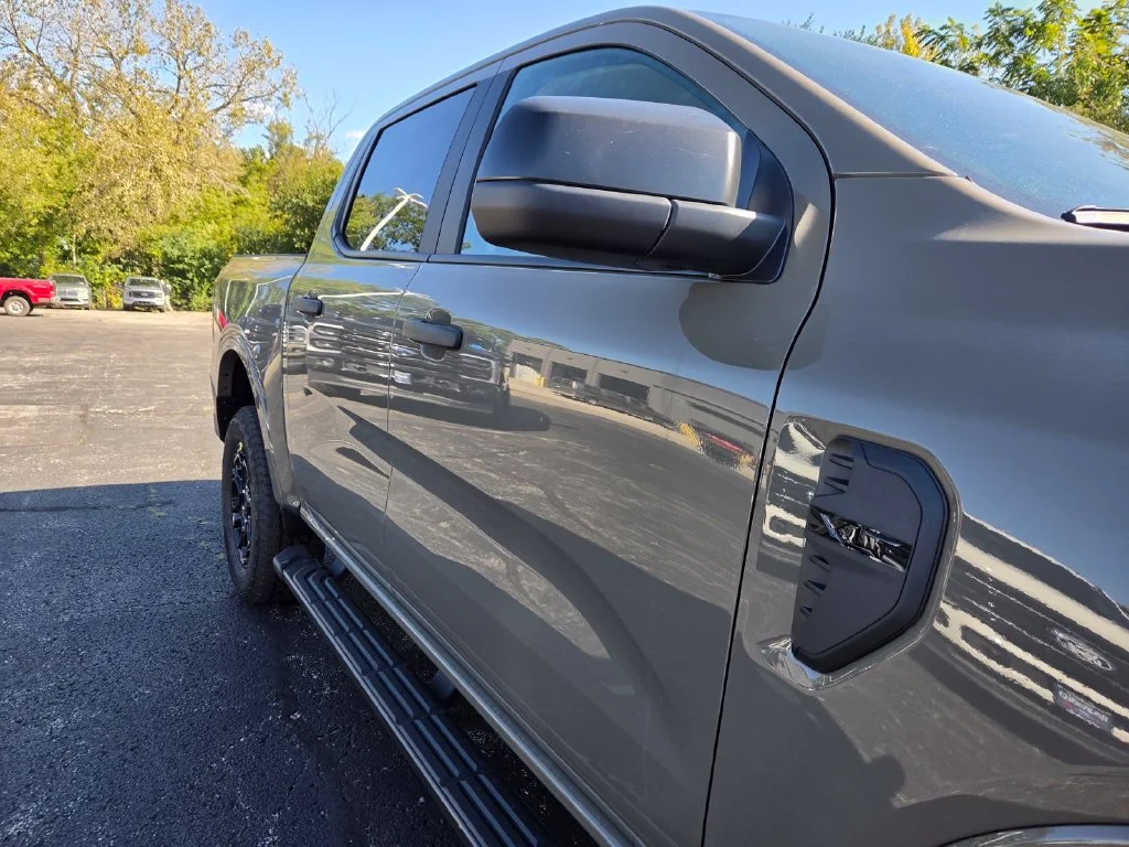 New 2026 Marsh Gray Ford XLT image 25