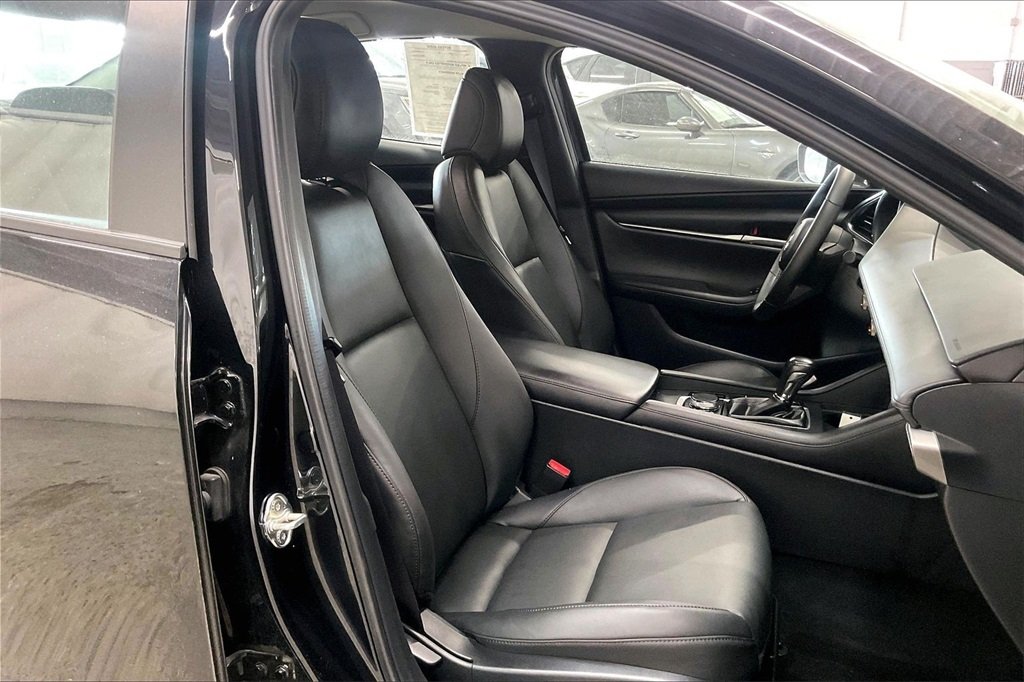 2023 MAZDA MAZDA3 - Image 5