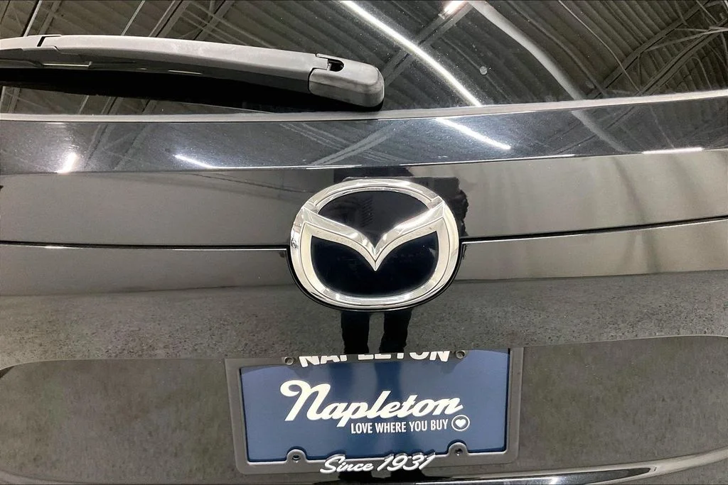 Used 2020 Black Mazda Grand Touring image 31