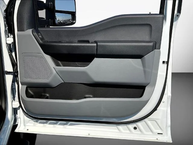 New 2026 Oxford White Ford F-450® XL image 74
