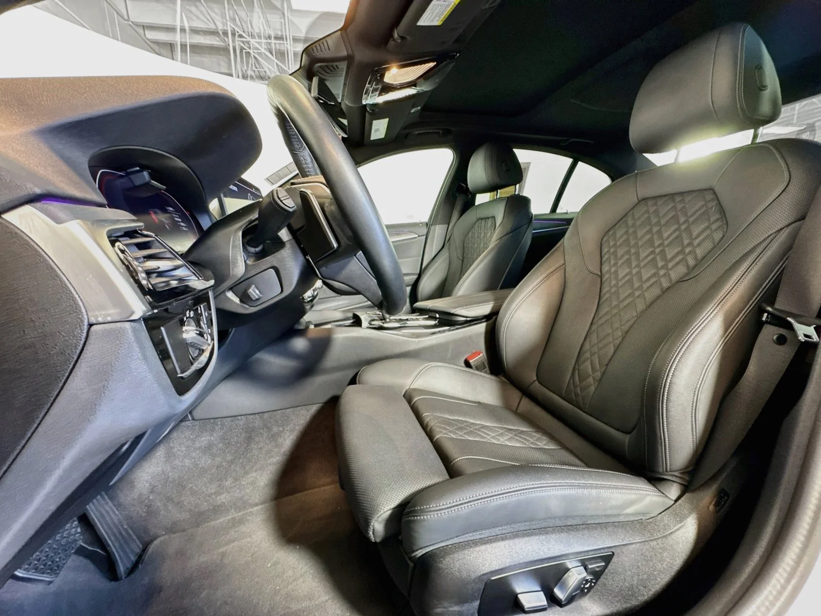 Used 2023 Mineral White Metallic BMW 530i image 5