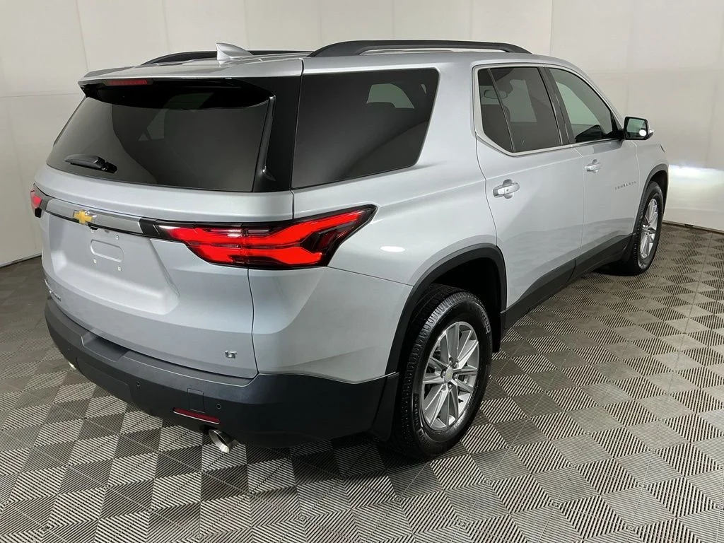 Certified Used 2022 Silver Chevrolet LT image 9