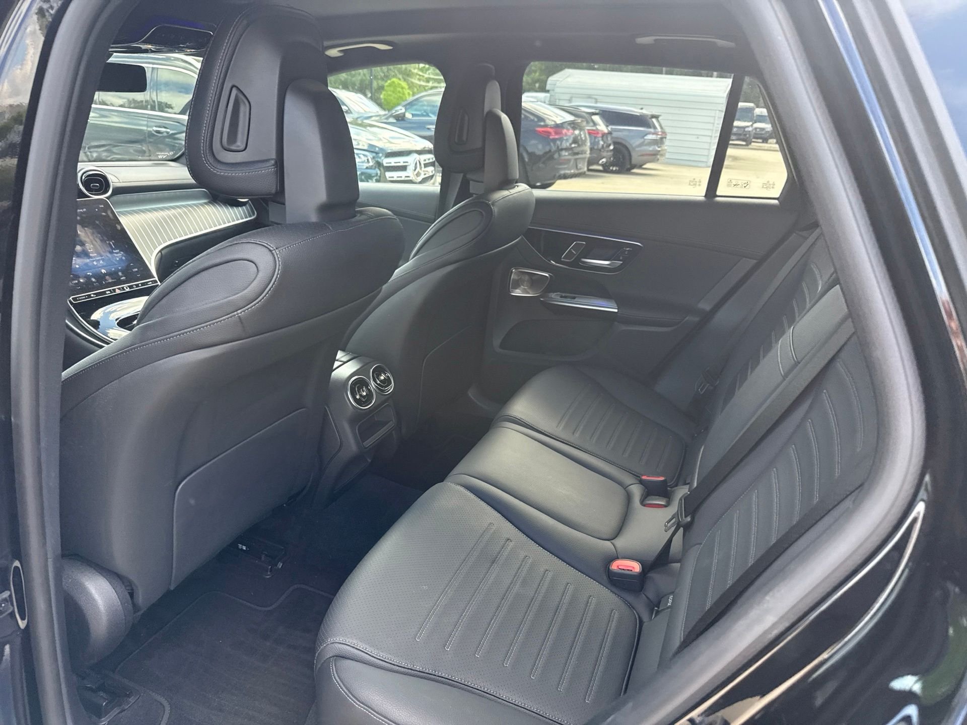 Used 2023 Black Mercedes-Benz GLC 300 image 10