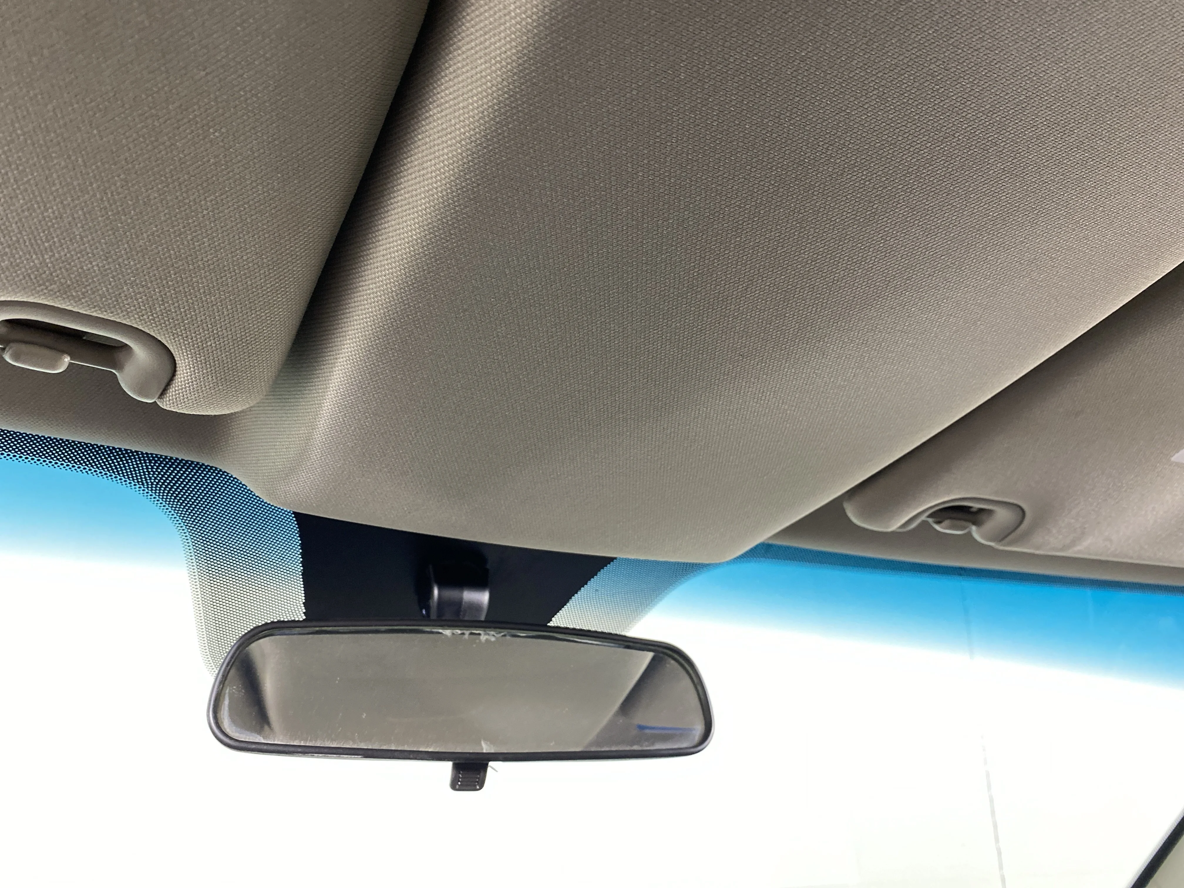 Used 2015 Granite Crystal Metallic Clearcoat Ram Express image 21