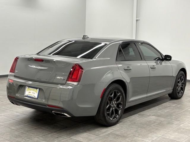 Used 2019 Chrysler 300 S with VIN 2C3CCAGGXKH539807 for sale in Murray, KY