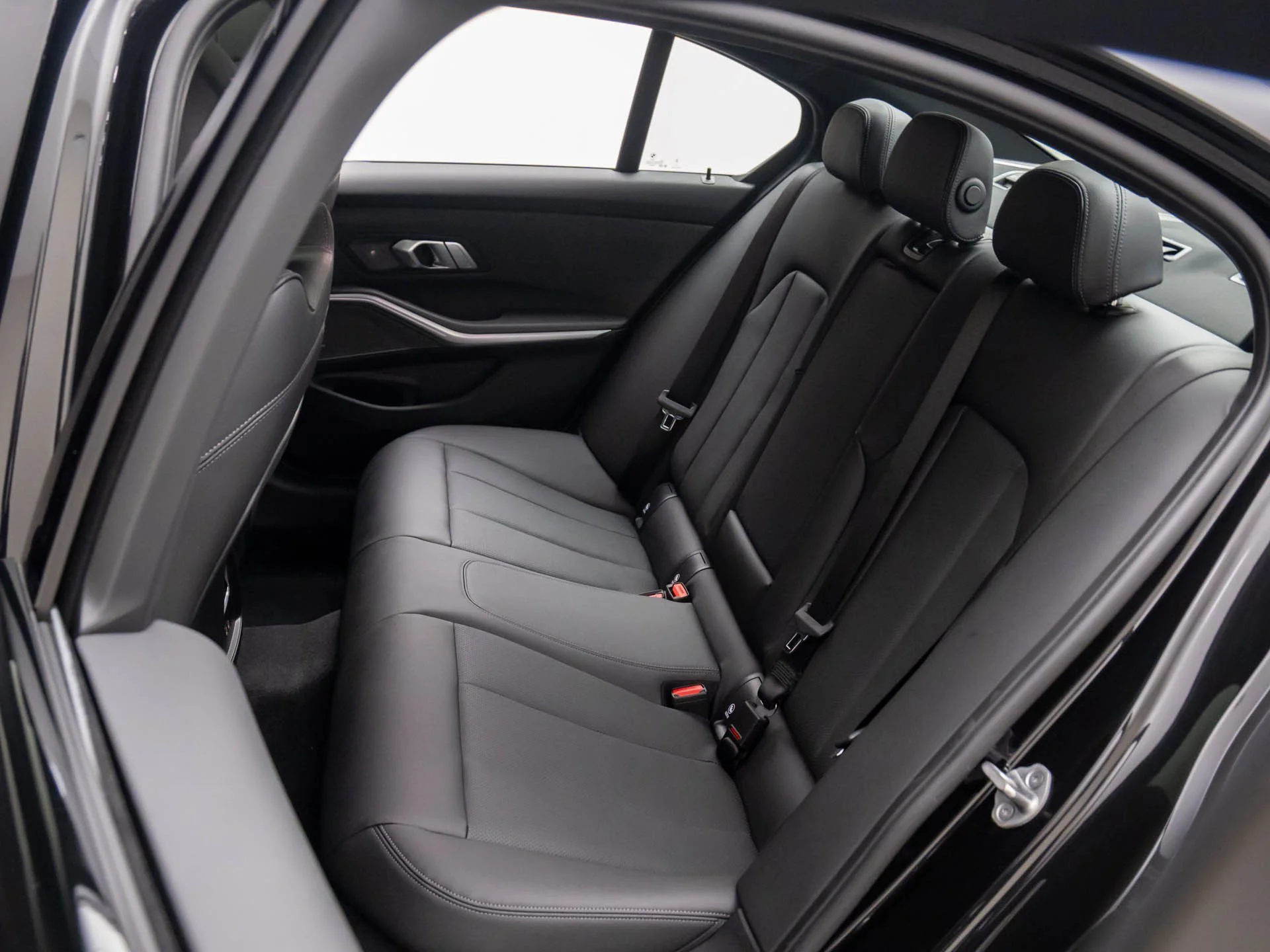 Used 2026 Black BMW 330i xDrive image 18