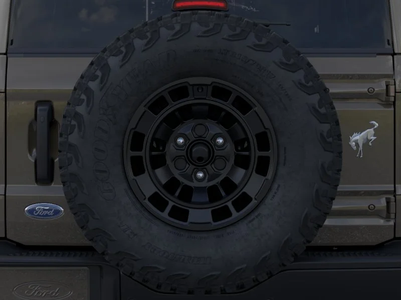 New 2026 Marsh Gray Ford Badlands image 24