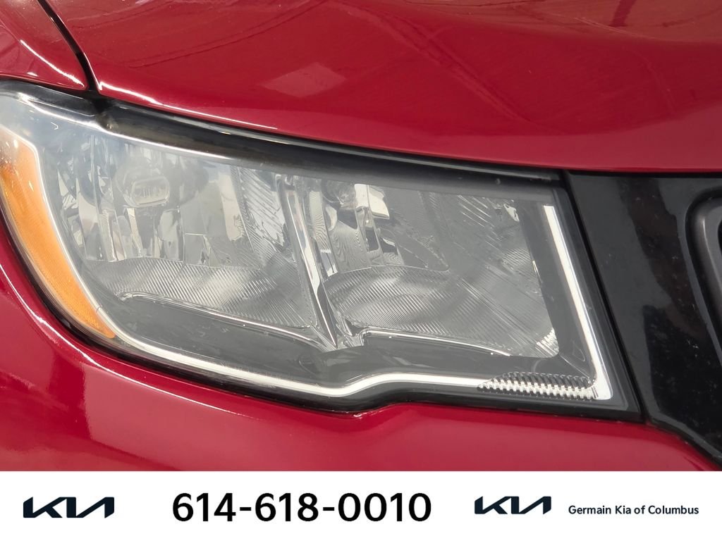 Used 2020 Red Jeep Trailhawk image 15