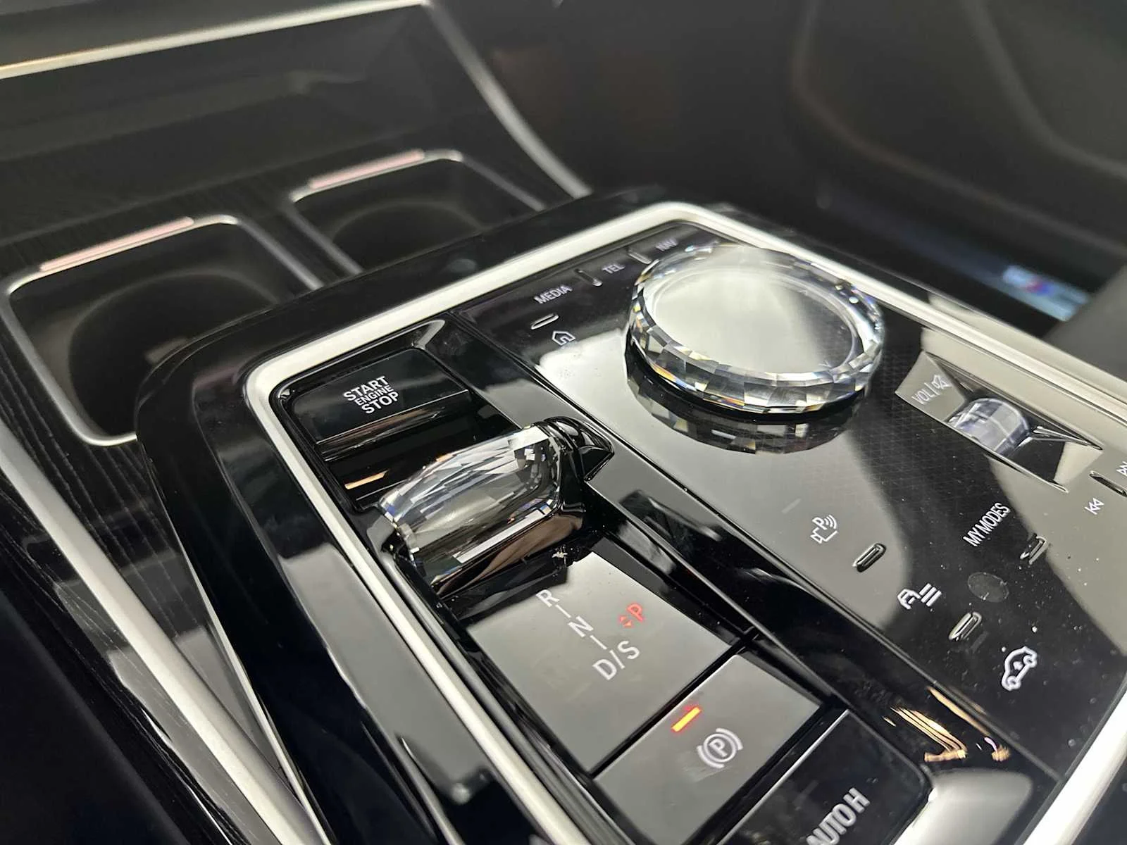 New 2026 Brooklyn Grey Metallic BMW 760i xDrive image 16