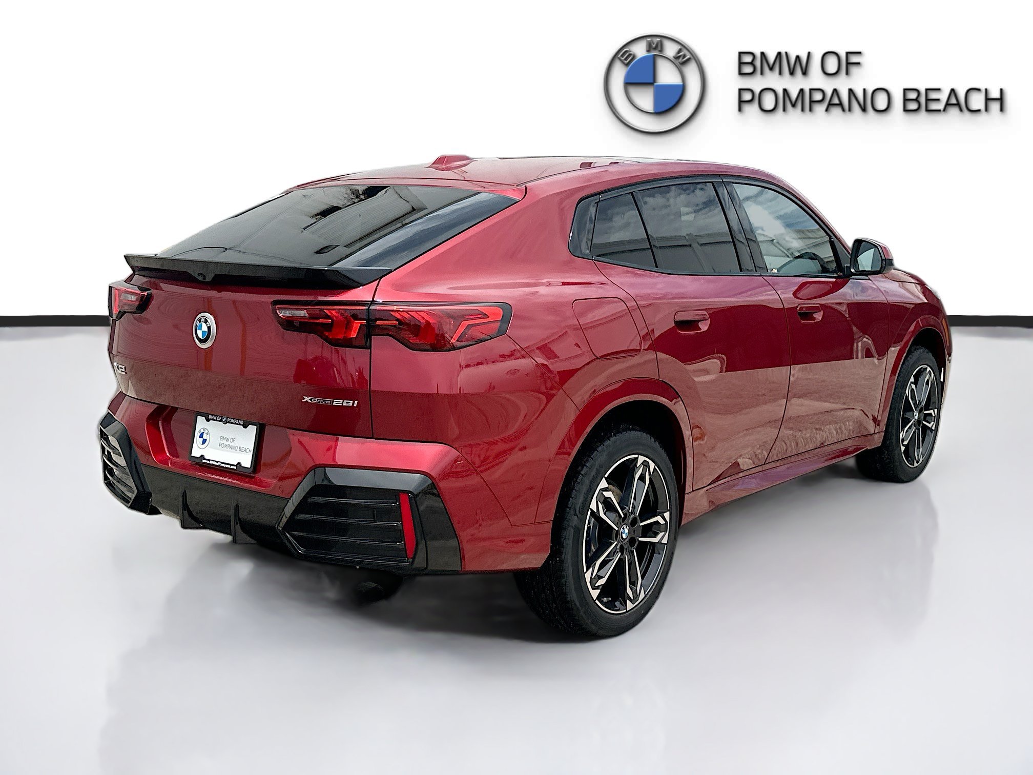 New 2026 Vegas Red Metallic BMW xDrive28i image 6