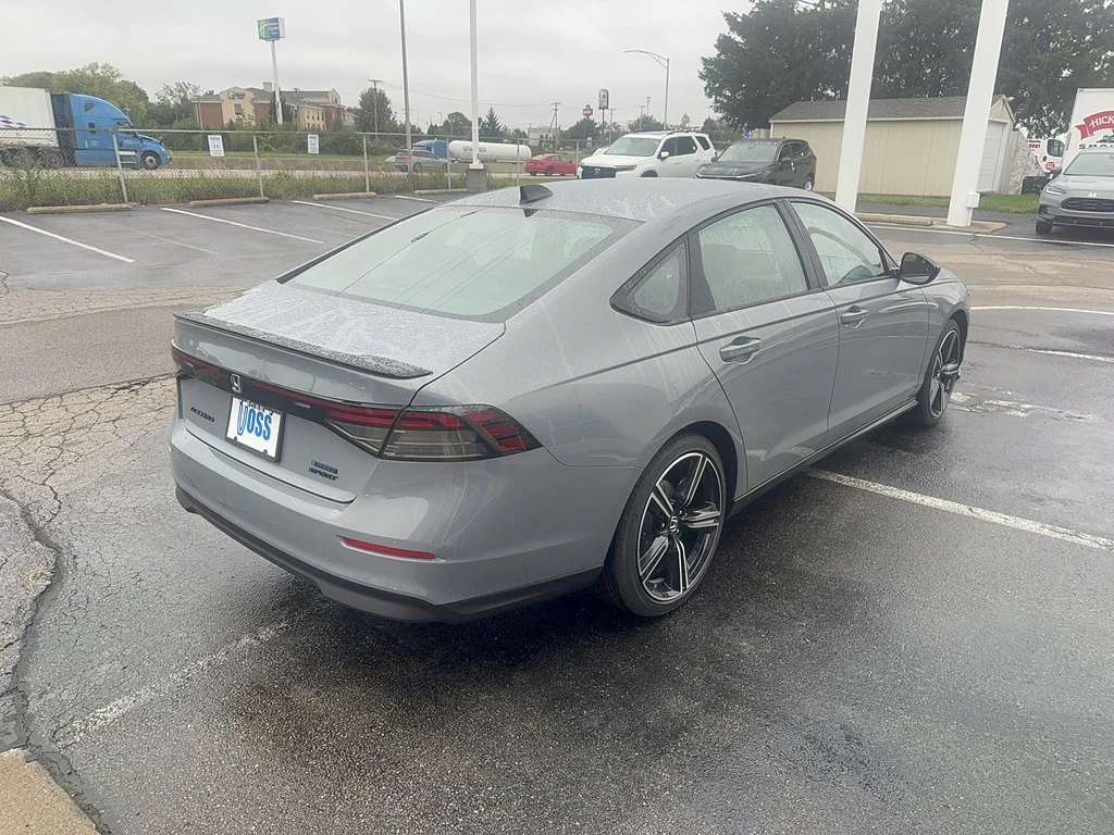 2026 Honda Accord Hybrid Sport, photo 5 of 12