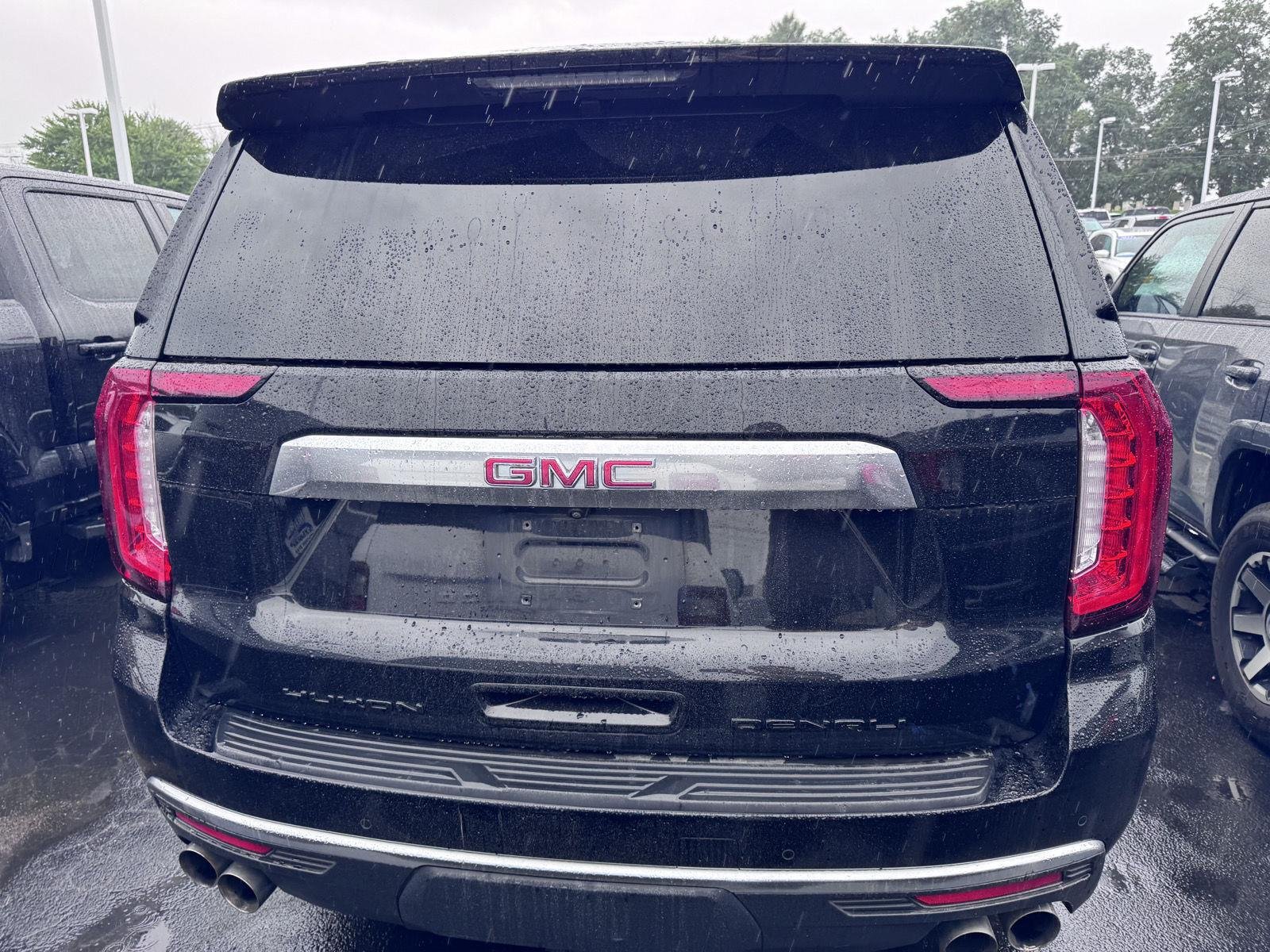 Used 2023 Onyx Black GMC Denali image 5