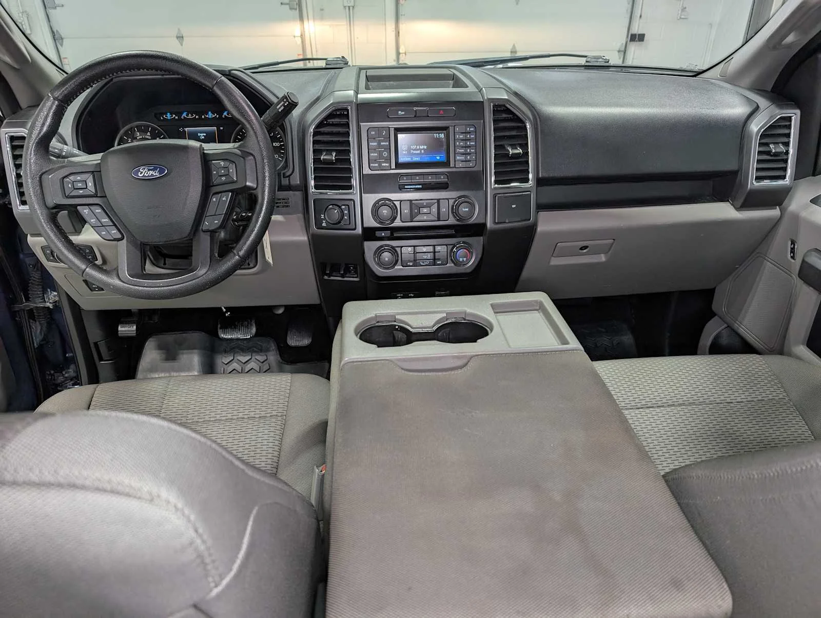 Used 2015 Blue Jeans Metallic Ford XLT image 13