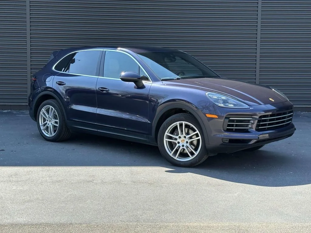 Certified Used 2019 Blue Porsche  image 7