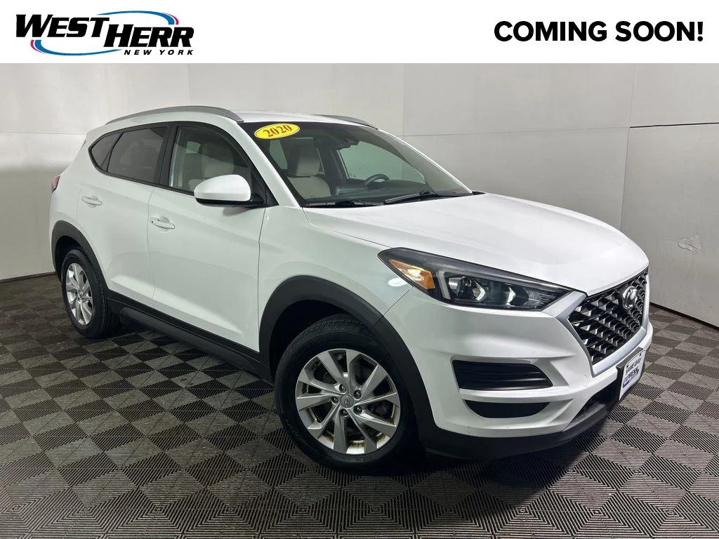 Used 2020 Cream White Hyundai Value image 1