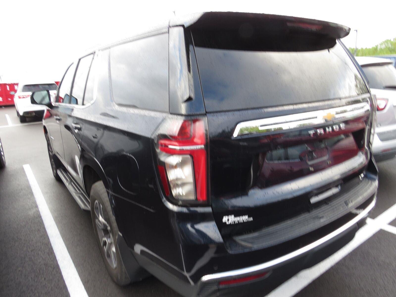 Used 2021 Midnight Blue Metallic Chevrolet LT image 8