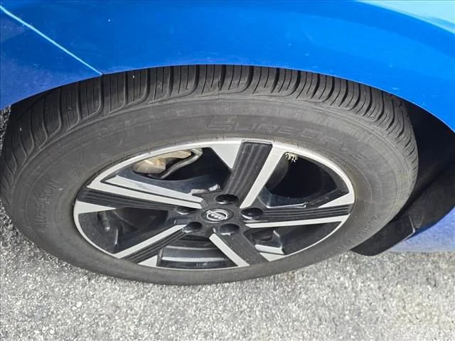 Used 2024 Electric Blue Met Nissan SV image 19