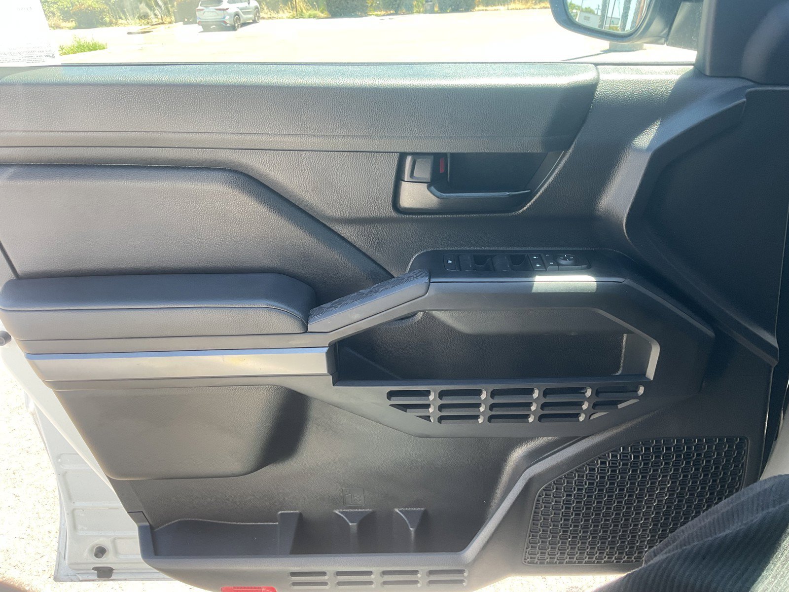 Certified Used 2025 Ice Cap Toyota SR5 image 12