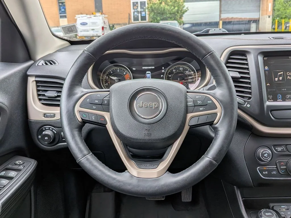 Used 2016 Blue Jeep Limited image 13