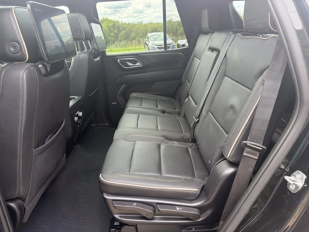 2023 GMC Yukon SLT - Photo 30