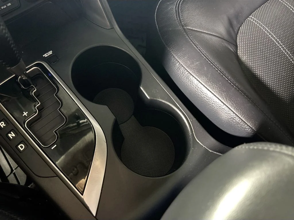 Used 2010 Gray Hyundai Limited image 15