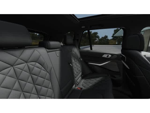 Used 2026 Tanzanite Blue II Metallic BMW sDrive40i image 12