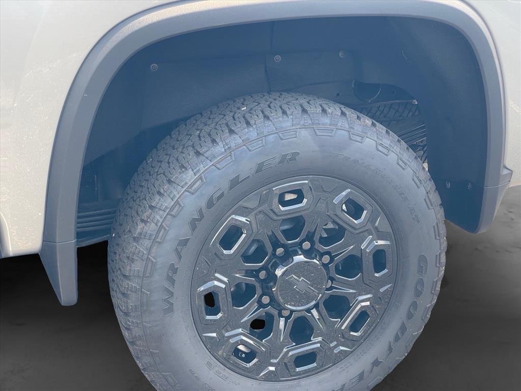 New 2026 Sterling Gray Metallic Chevrolet LTZ image 27