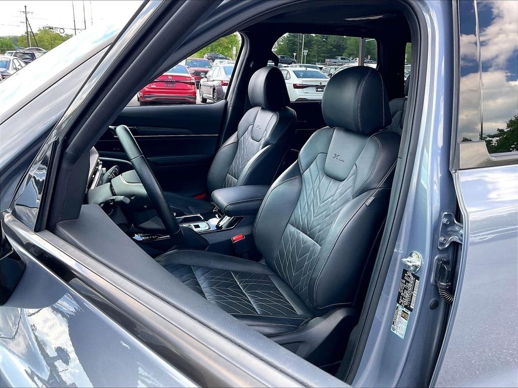 Used 2024 Everlasting Silver Kia SX-Prestige X-Line image 9
