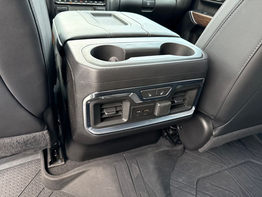 Used 2022 Silver Chevrolet High Country image 23