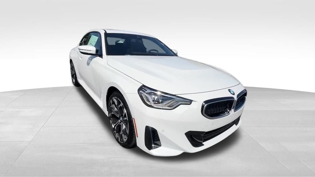 2025 BMW 2 Series 230i - Photo 15
