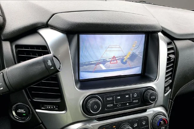 Used 2020 Beige Chevrolet Premier image 13