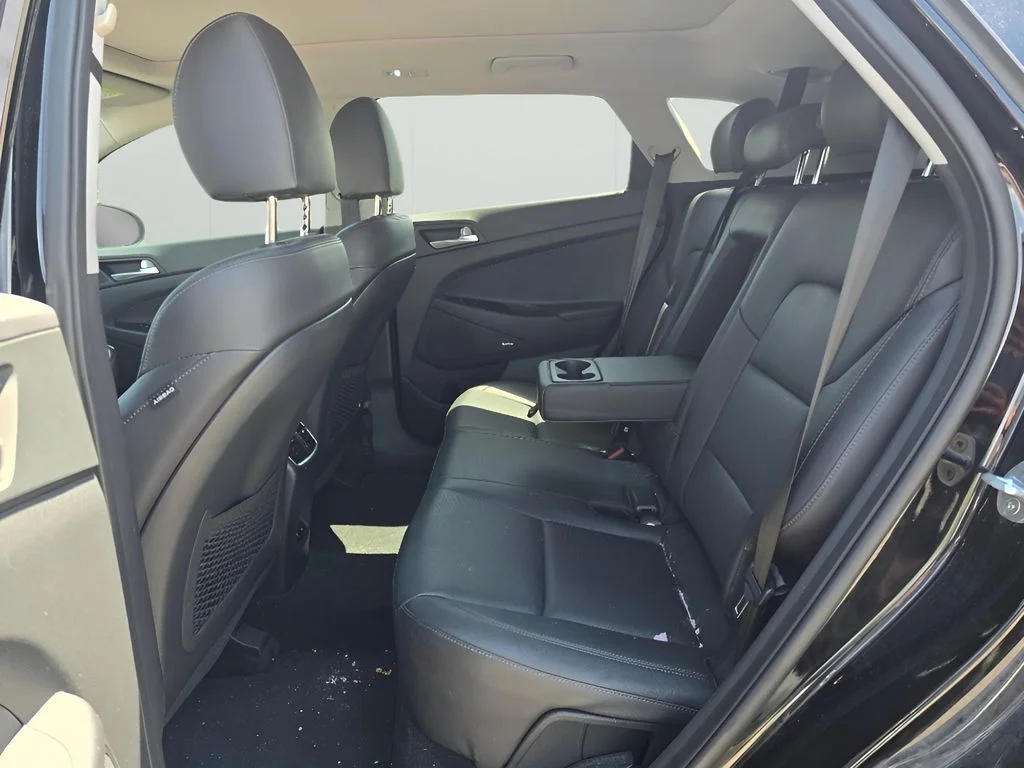 Used 2021 Black Noir Pearl Hyundai Ultimate image 11