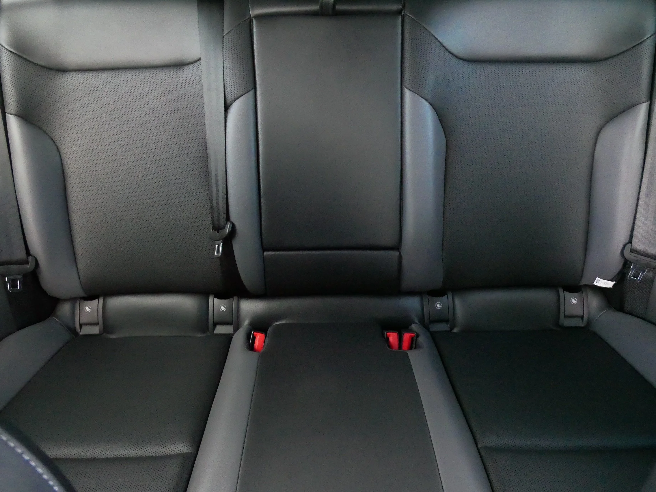Certified Used 2023 White Volkswagen Pro S Plus image 13