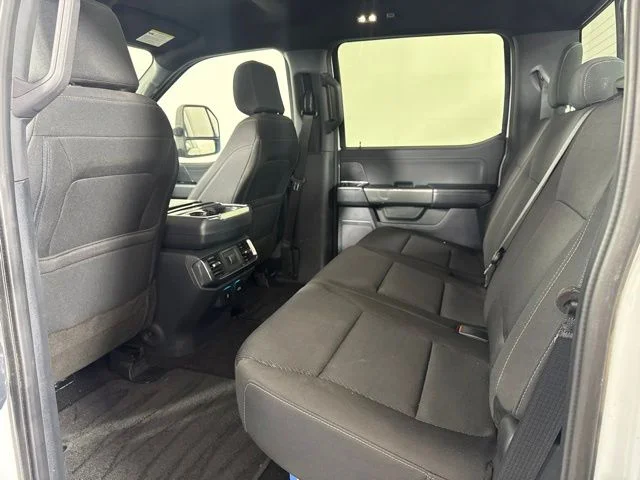 Certified Used 2022 White Metallic Ford XLT image 12