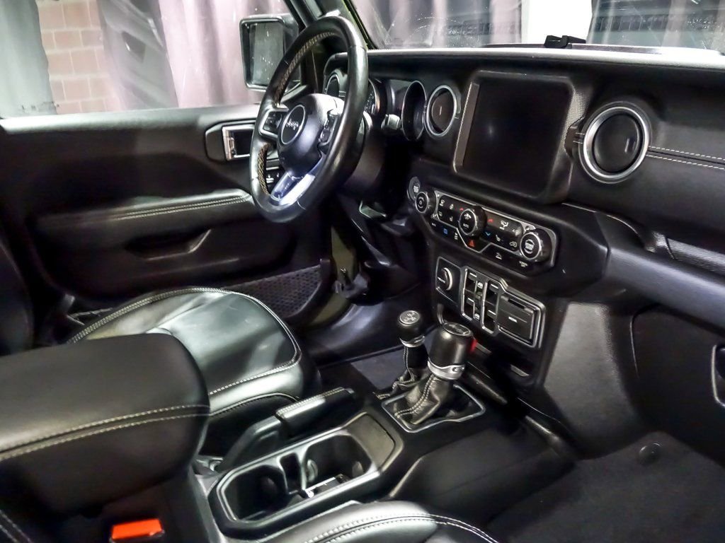 2023 JEEP WRANGLER - Image 33