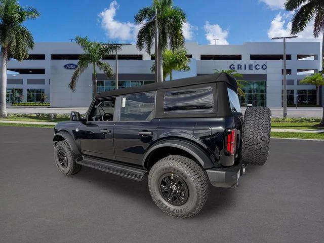 New 2026 Shadow Black Ford Outer Banks® image 10