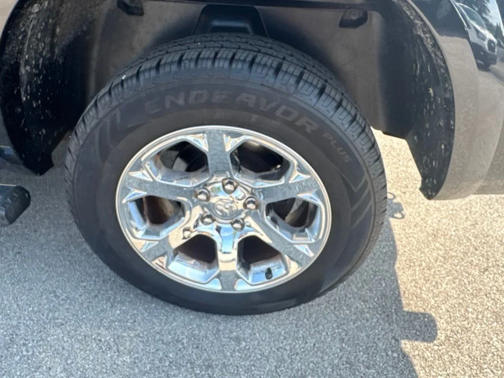 Certified Used 2018 Black Ram Laramie image 50