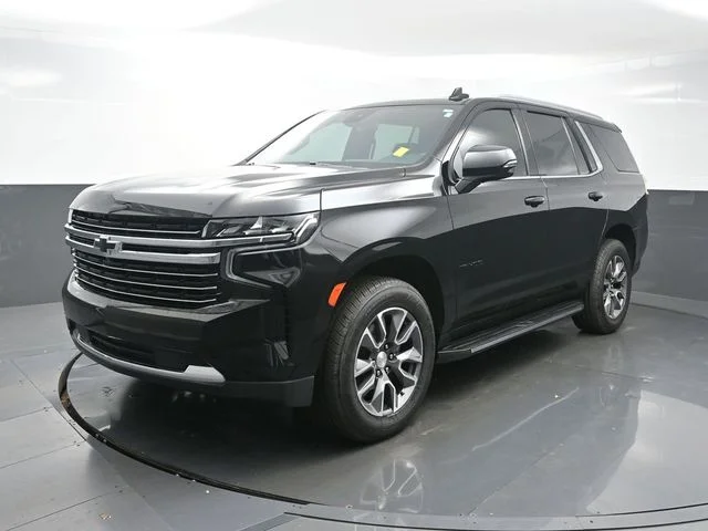 Used 2023 Black Chevrolet LT image 3