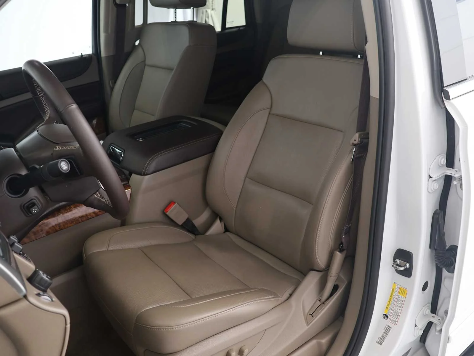 Used 2018 Summit White Chevrolet Premier image 12