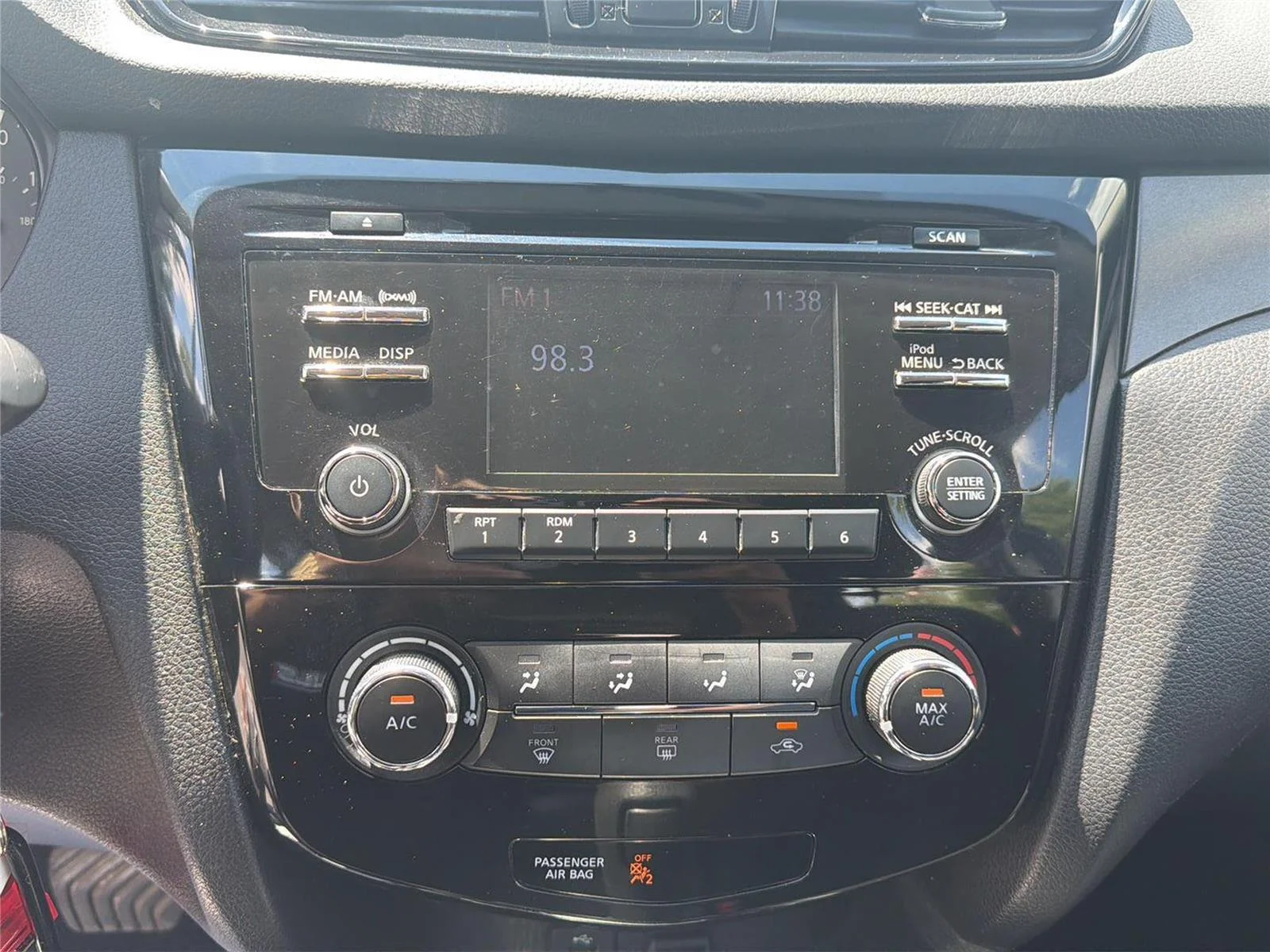 2018 Nissan Rogue Sport S - Photo 15