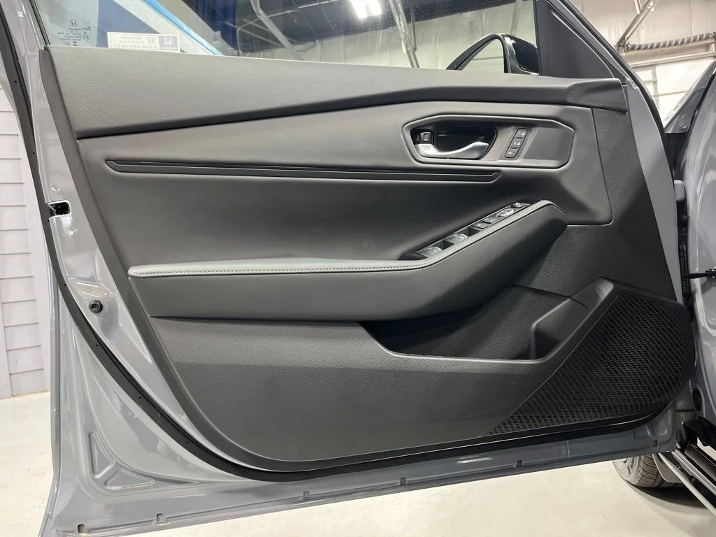2026 Honda Accord Hybrid Touring - Photo 10