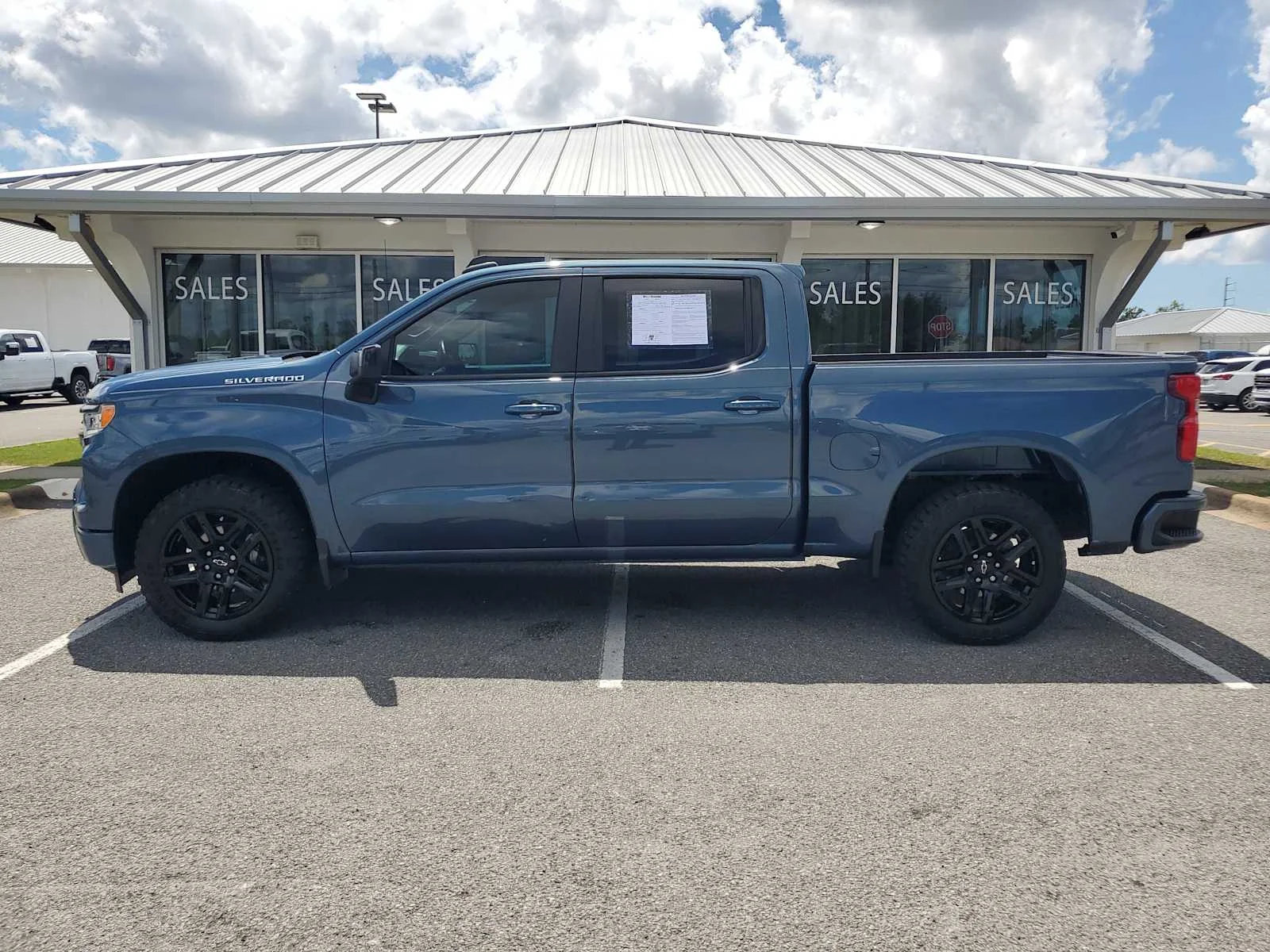 Used 2024 Lakeshore Blue Metallic Chevrolet RST image 2